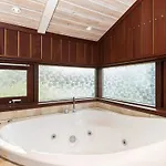 4 Star Holiday Home In Glesborg *