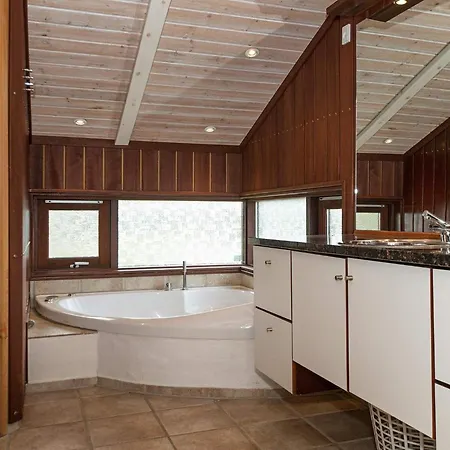 8 Person In Hébergement de vacances