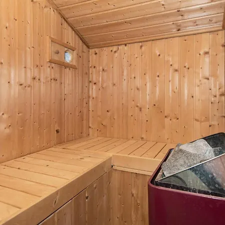 8 Person In Hébergement de vacances *